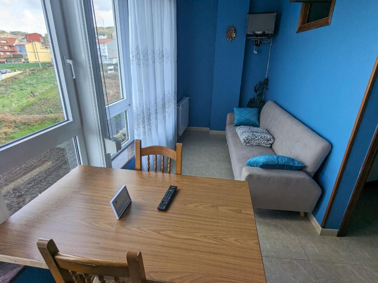 Hotel Vivienda Turistica Vacacional Maricarmen Arou Exterior foto